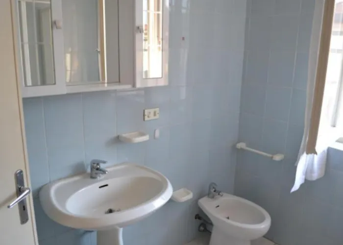 6 Apartamento Ameglia